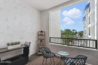 Experience the best of luxury living at The Cays in Downtown