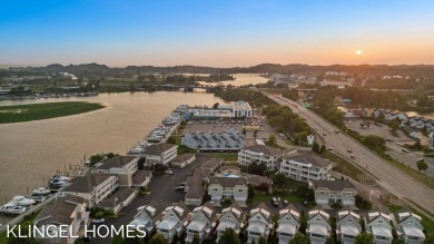 Welcome to the Marina Bay Condominiums of Spring Lake! From the