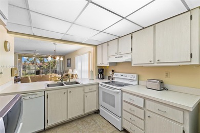 Welcome to your slice of paradise in the heart of Naples! This