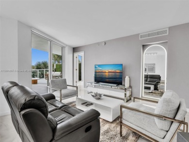 Experience exclusive island living in this one-of-a-kind lanai