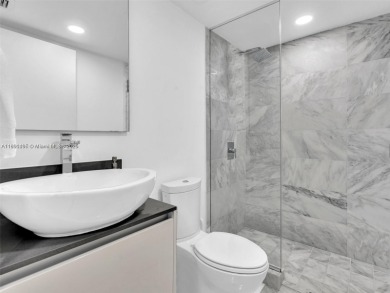 Experience exclusive island living in this one-of-a-kind lanai