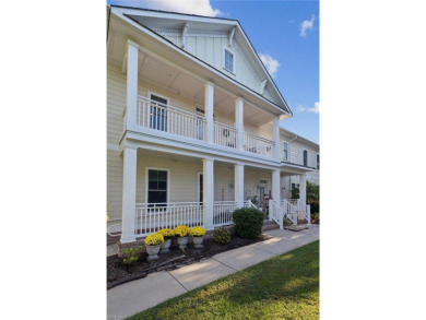 Enjoy breathtaking views of the bay from this well-kept, second