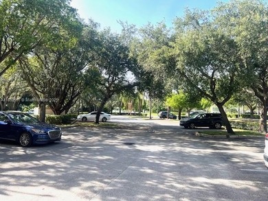 Office Condo. Prime location facing High trafficked Stirling