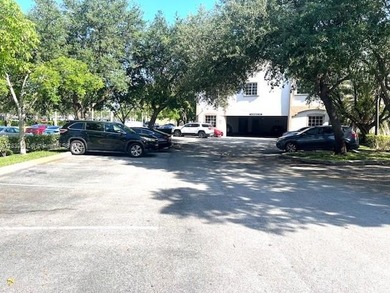 Office Condo. Prime location facing High trafficked Stirling