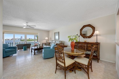 It doesn't get better than this! Welcome to Marina House at