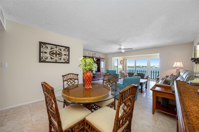 It doesn't get better than this! Welcome to Marina House at