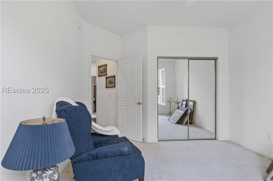 MOTIVATED SELLER!   Desirable floor plan w/3 Bedrooms or 2+ den