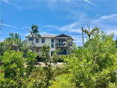 Fabulous location near private beach and amenities. This