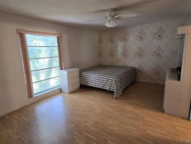 You found it! Is the penthouse baby! Spacious 3rd floor Condo