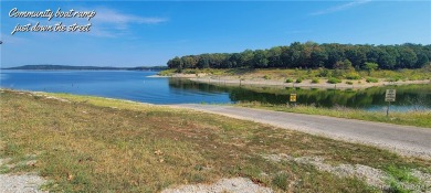 Wonderful 3 bdrm 2 bath home with large outbuilding in the very