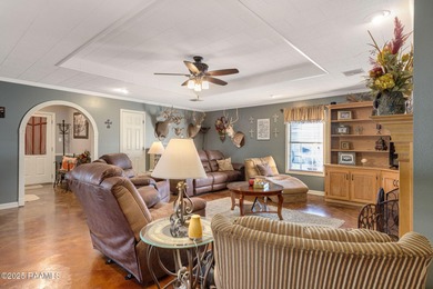 Escape to the country and enjoy the quiet life on this beautiful