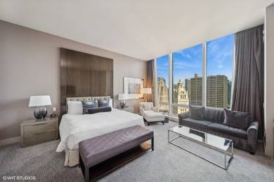 Spanning over 900 square feet with soaring 11-foot ceilings