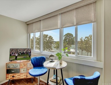 740 Weston, Unit 201 | Fully Renovated Condo - Lake Hamilton