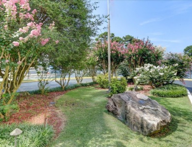 740 Weston, Unit 201 | Fully Renovated Condo - Lake Hamilton