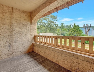 740 Weston, Unit 201 | Fully Renovated Condo - Lake Hamilton