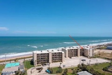This beautiful condo has direct Ocean Views from the 5th and top