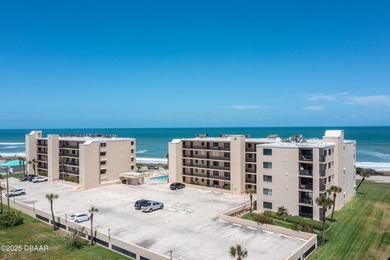 This beautiful condo has direct Ocean Views from the 5th and top