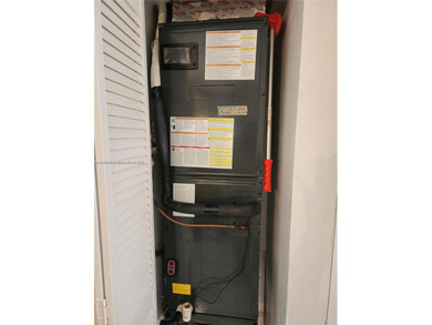 Fantastic investment opportunity in the heart of West Hialeah