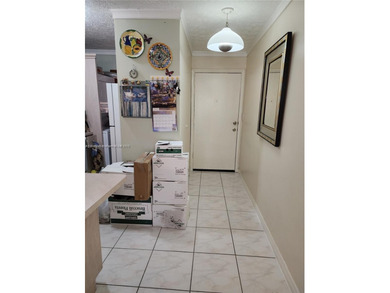 Fantastic investment opportunity in the heart of West Hialeah