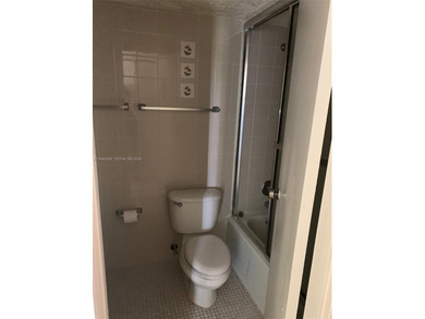 3BED/2BA - UNIT WITH LARGE BALCONY WITH VIEW OF TENNIS COURT -