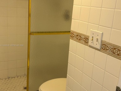 3BED/2BA - UNIT WITH LARGE BALCONY WITH VIEW OF TENNIS COURT -