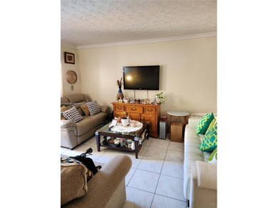 Fantastic investment opportunity in the heart of West Hialeah