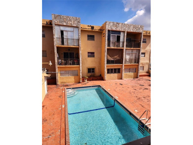 Fantastic investment opportunity in the heart of West Hialeah