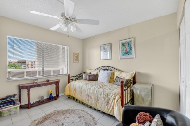 Exceptional Buckingham model 2 bedroom & 2 baths with Florida