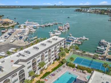 Looking for the perfect island retreat with breathtaking views?