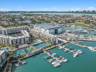 Looking for the perfect island retreat with breathtaking views?