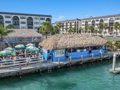 Looking for the perfect island retreat with breathtaking views?