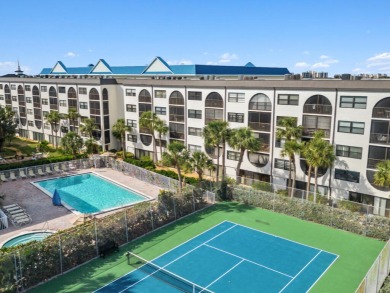 Looking for the perfect island retreat with breathtaking views?