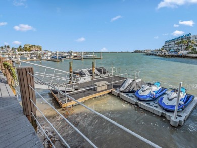 Looking for the perfect island retreat with breathtaking views?