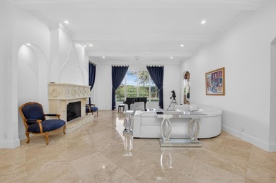 Located in the Heart of Boca Raton and previously a model home