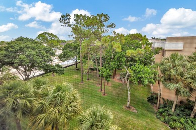 INVESTORS! Lovely condo in 55+ community with 2 beds and 2 baths