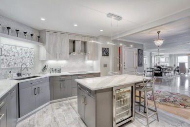 In one word - exquisite. Experience the ultimate in riverfront