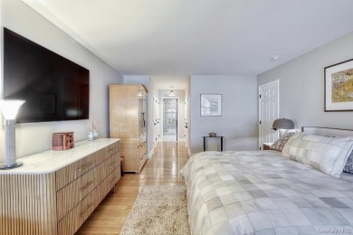 In one word - exquisite. Experience the ultimate in riverfront