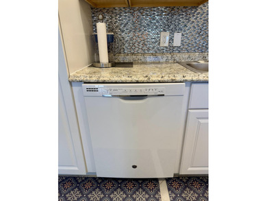 Fully furnished condo, move in ready! This beautifully updated