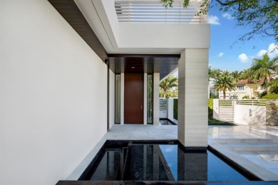 Welcome to 10 Pelican Drive--a super-custom tri-level organic