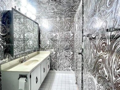 INVESTORS ALERT! !PRICE TO SELL - MOTIVATED SELLER WILL PAY OFF