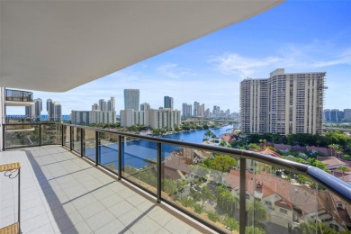 1-bedroom (plus den) condo in Turnberry Isle South has a