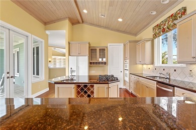 Direct riverfront POINT LOT! 137'+ of deep water frontage with