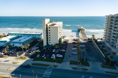 Sunglow Resort in Daytona Beach Shores is a direct oceanfront
