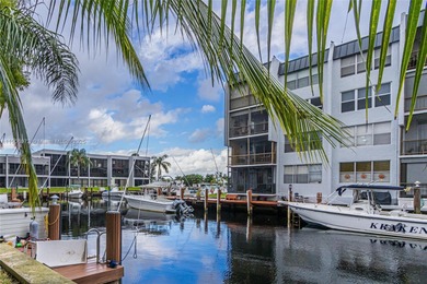 Priced Right - 2BR condo in the beautiful Island Club, Pompano