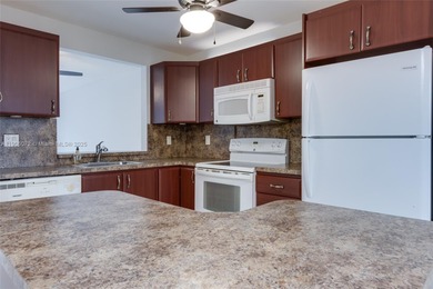 Priced Right - 2BR condo in the beautiful Island Club, Pompano