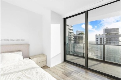 Turn-key fully furnished corner unit on the 45th floor, with