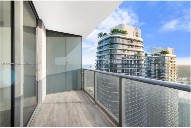 Turn-key fully furnished corner unit on the 45th floor, with