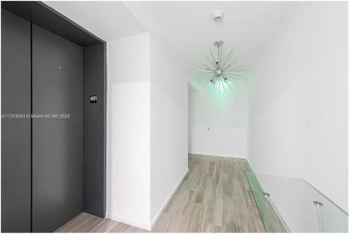 Turn-key fully furnished corner unit on the 45th floor, with