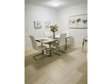 GREAT FIRST FLOOR FULLY RENOVATED THREE-BEDROOMS TWO BATHS