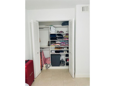 GREAT FIRST FLOOR FULLY RENOVATED THREE-BEDROOMS TWO BATHS